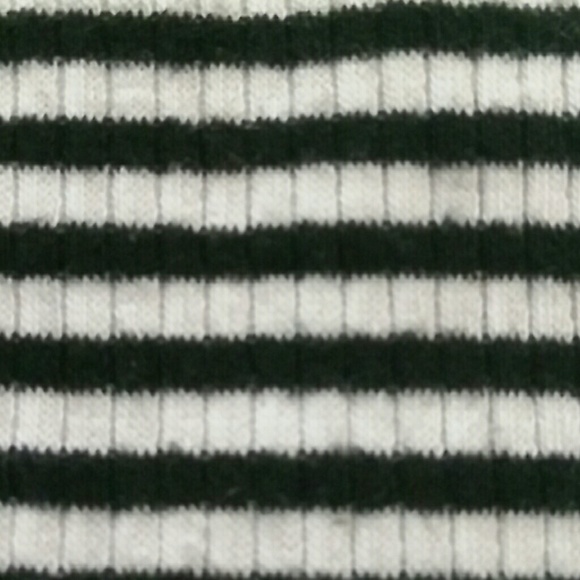 Clothes - Picture 2 of 3